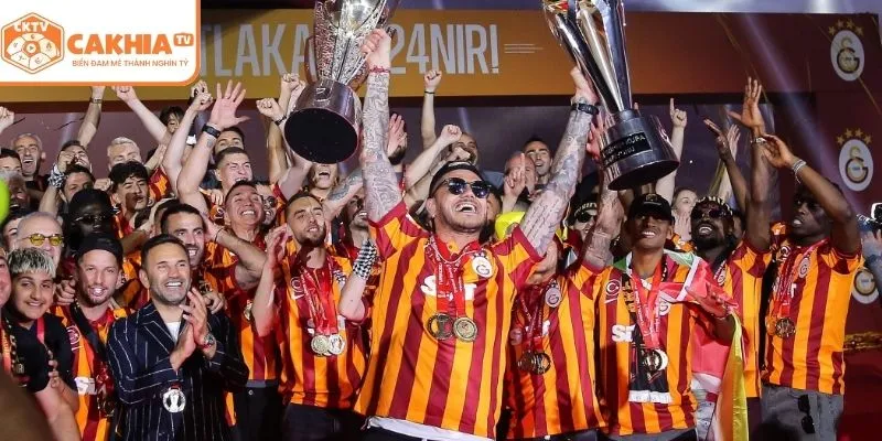Turkish Süper Lig và sức hút đặc biệt trên CakhiaTV 1 Một trận đấu lịch sử giữa Galatasaray và Fenerbahçe